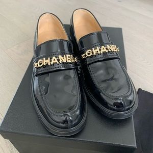 Chanel Chain Patent Leather Loafers